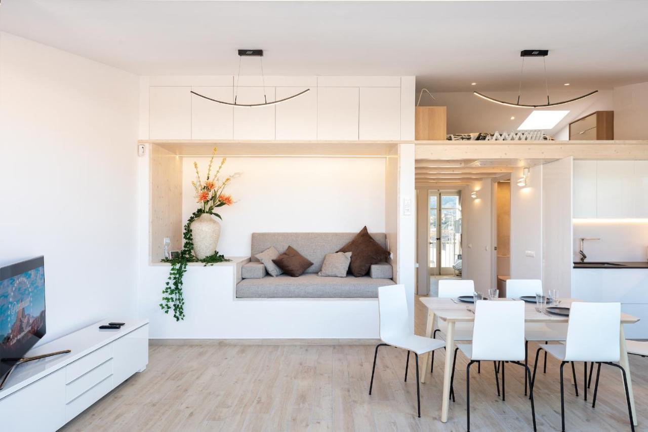 Hauzify I Apartament 4Winds サン・フェリウ・ダ・ギショルス エクステリア 写真
