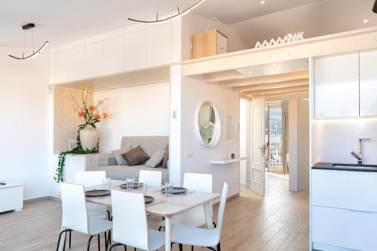 Hauzify I Apartament 4Winds サン・フェリウ・ダ・ギショルス エクステリア 写真