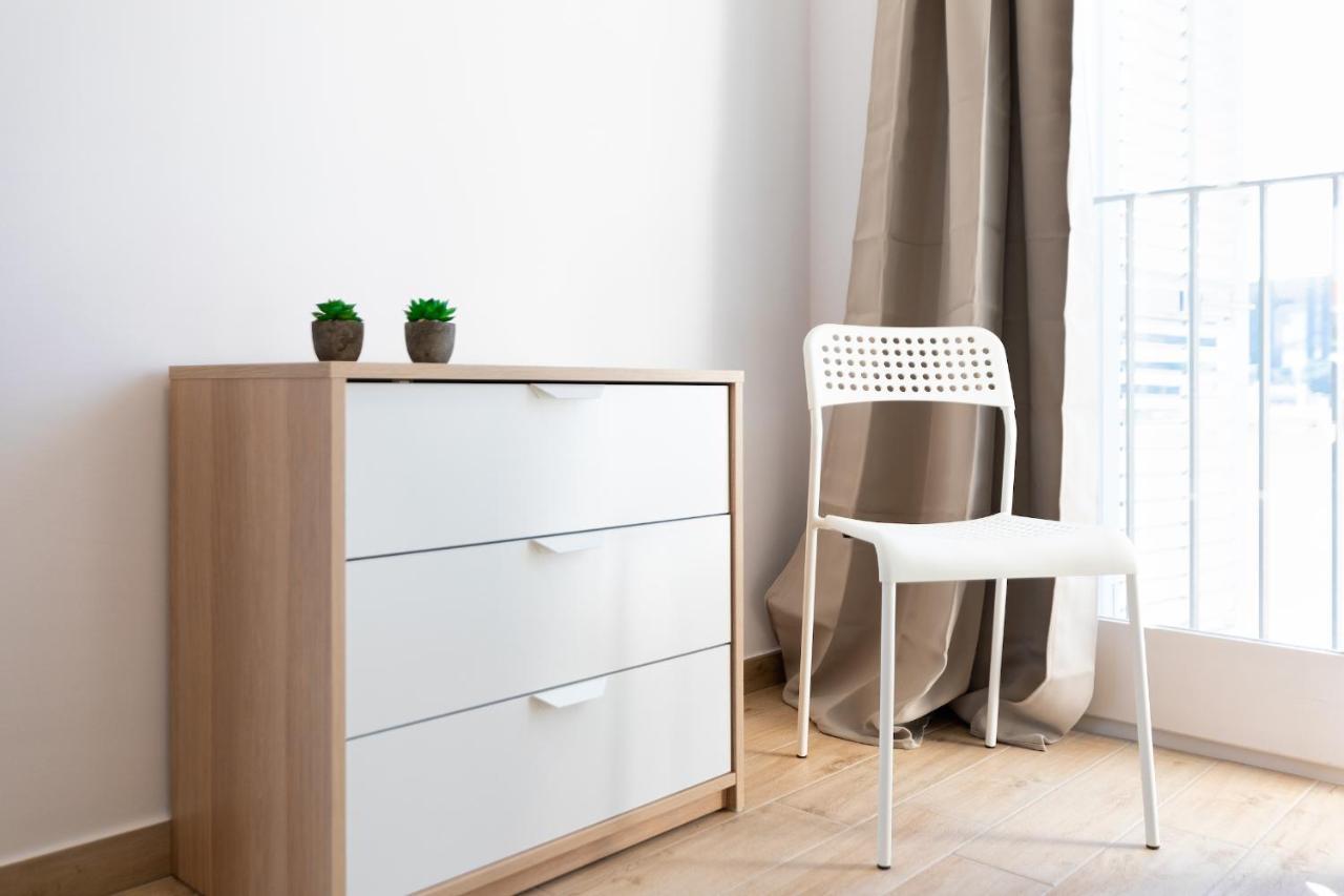 Hauzify I Apartament 4Winds サン・フェリウ・ダ・ギショルス エクステリア 写真